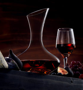 Godinger wine decanter carafe makes a stylish gift for wine lovers.