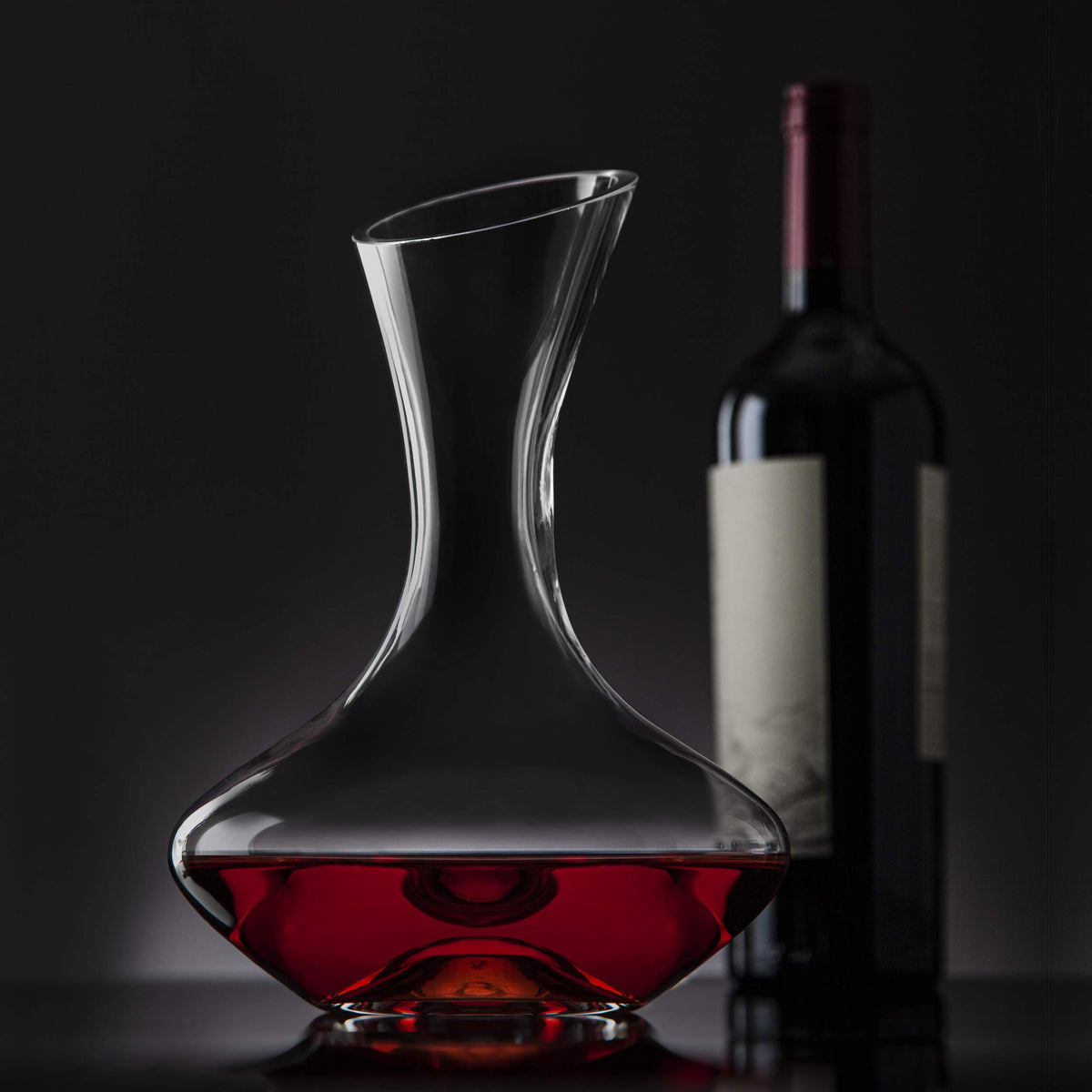 Godinger wine decanter carafe with pour spout for smooth serving.