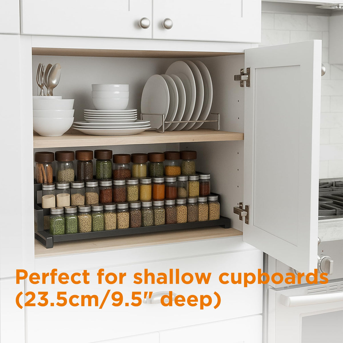 GOENDR spice rack features clear labels for quick jar identification.