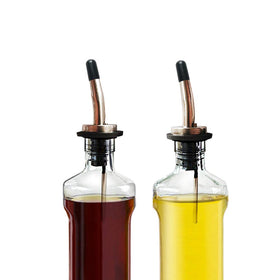 GOLF spout covers used in bar and restaurant service settings