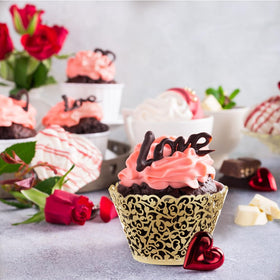 GOLF wedding party cupcake wrap used in a festive dessert setup