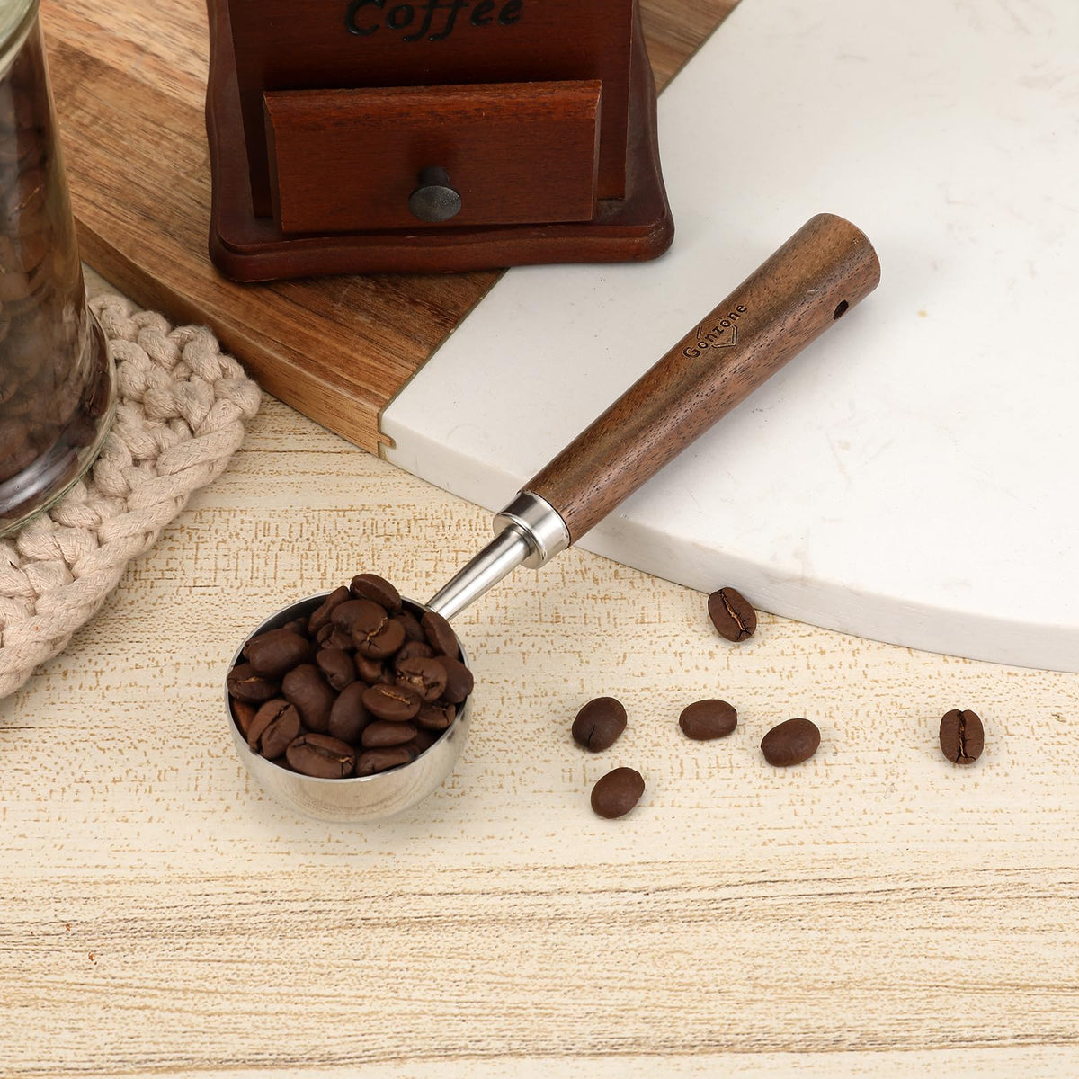 Gonzone Vintage spoon with walnut handle for comfortable, secure measuring.