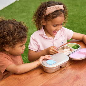 Good Bare kids leakproof division keeps dips separate during travel.