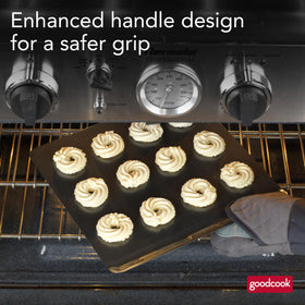 GoodCook AirPerfect dishwasher-safe surface simplifies cleanup after baking.