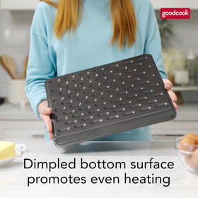 GoodCook AirPerfect ergonomic handle stays secure with oven mitts.