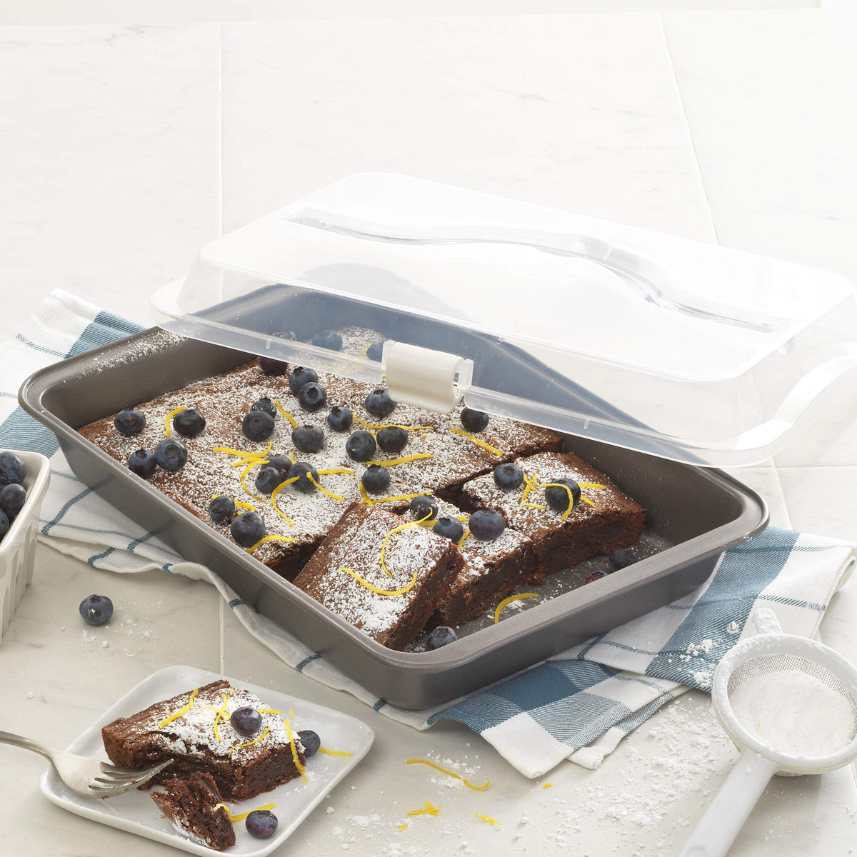 GoodCook oblong pan's scratch-resistant coating cleans quickly after use.