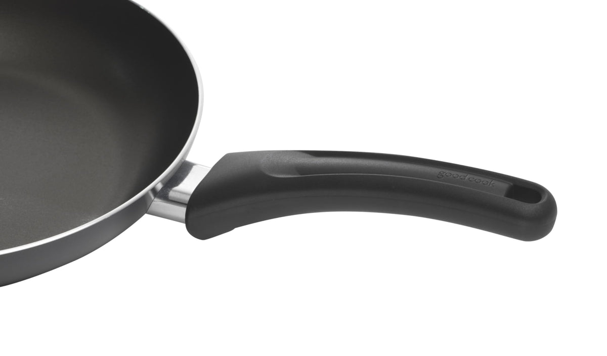 GoodCook Mini Frypan stay-cool handle provides a comfortable grip during cooking.