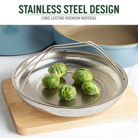 Bottom feet elevate Goodful steamer to ensure even steam circulation