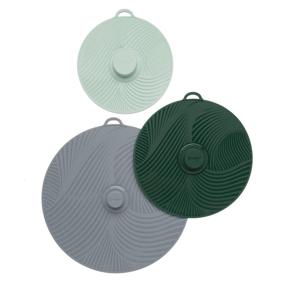Goodful universal lid 7-inch on pot seals in heat and preserves leftovers.