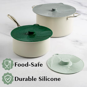Goodful universal lid 9-inch on saucepan reduces splatter during cooking.