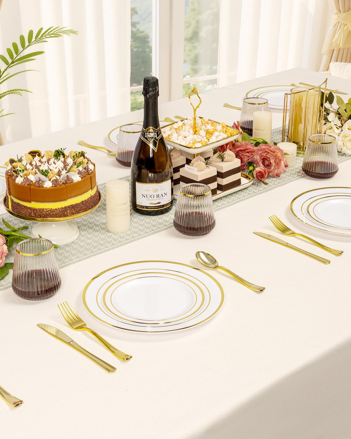 Goodluck stemless wine glass with gold rim adds elegance to toasts.