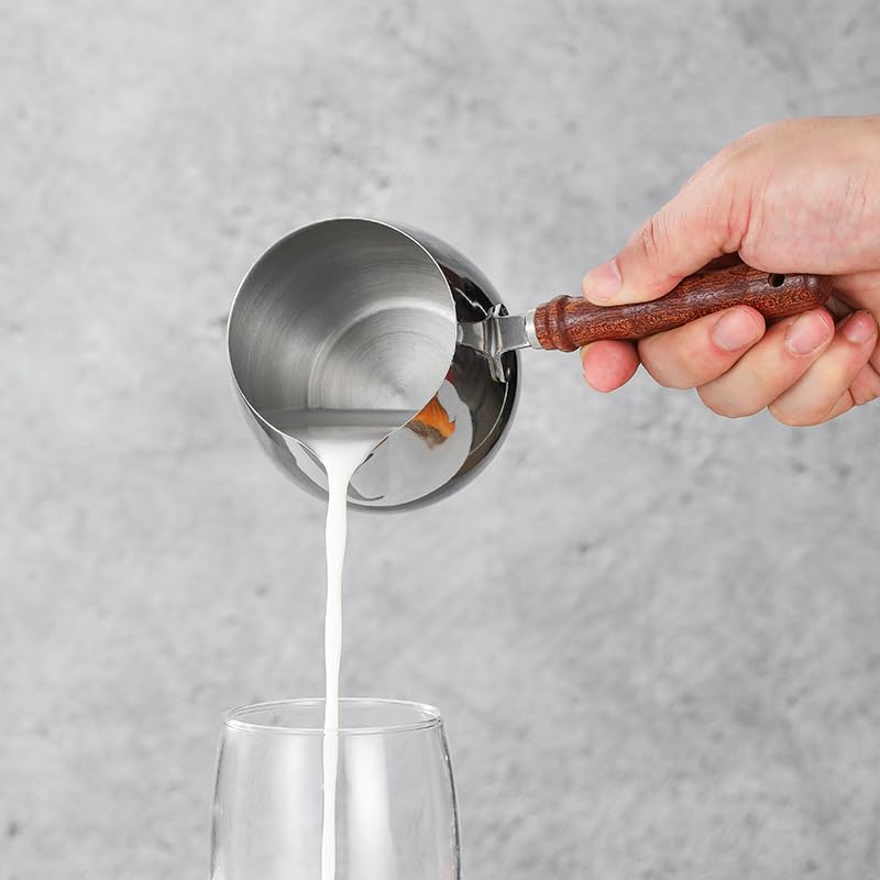GORDON SELECTION Dual-spout pour for tidy pouring of sauces and melted chocolate