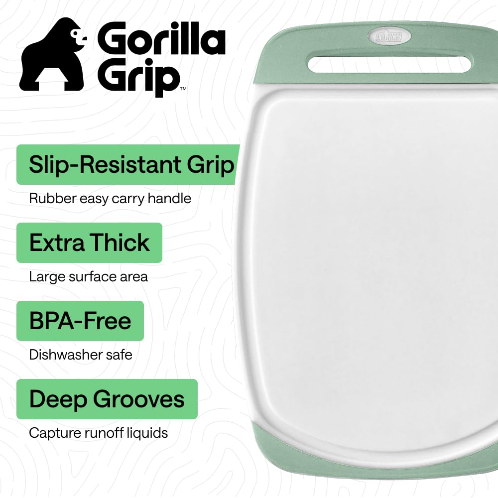 GORILLA GRIP medium slip-resistant border mint board offers stable prep.
