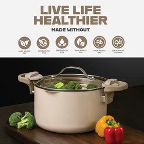 GOTHAM STEEL pasta pot in use with strained pasta ready to serve