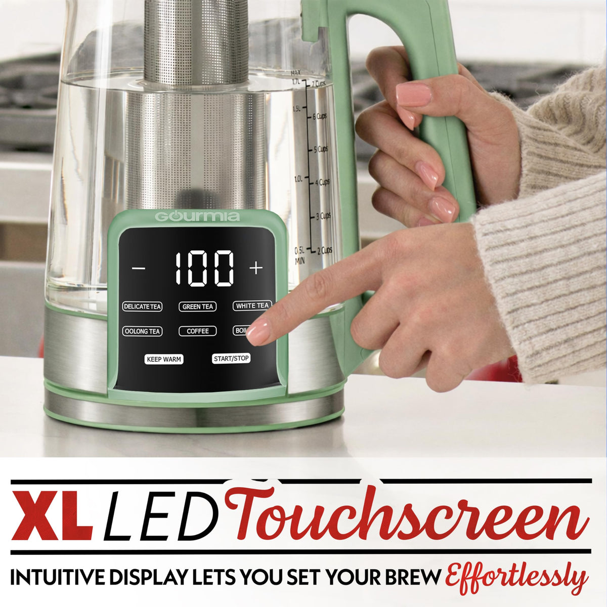 Gourmia 360-degree swivel base supports smooth cordless pouring.