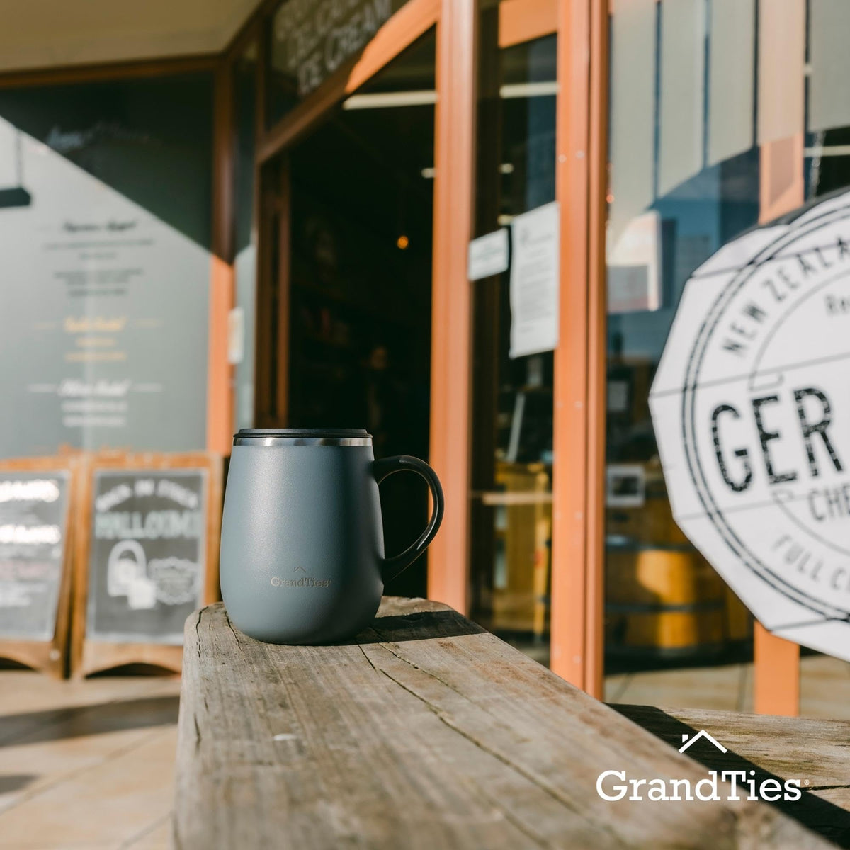 GRANDTIES 16oz tumbler suits home, office, travel, or outdoor adventures.