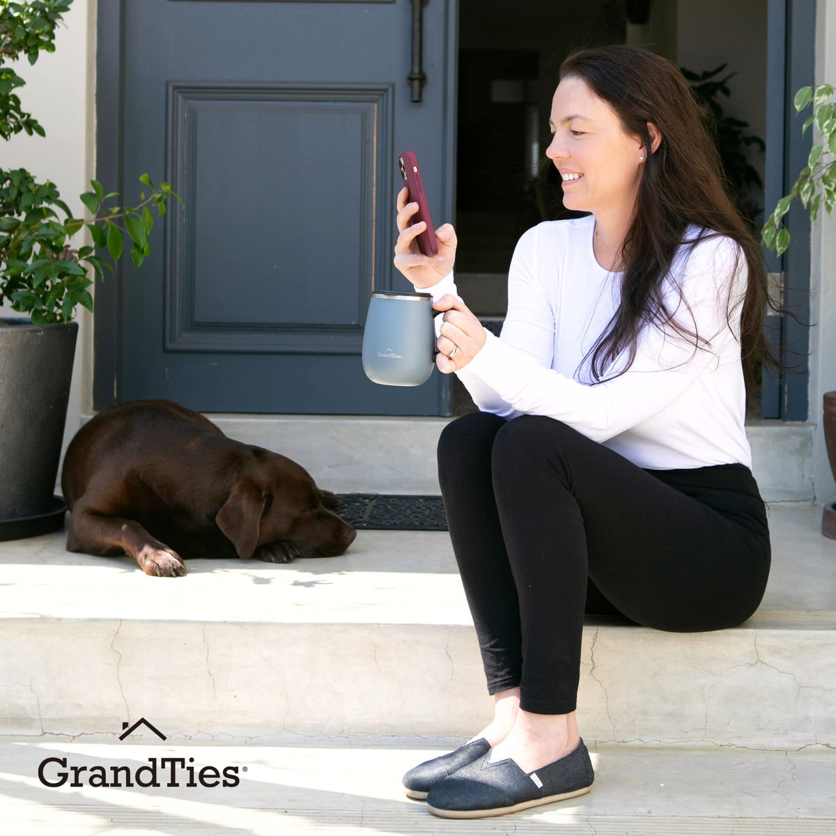 GRANDTIES dishwasher-safe lid is easy to clean and disassemble for quick maintenance.