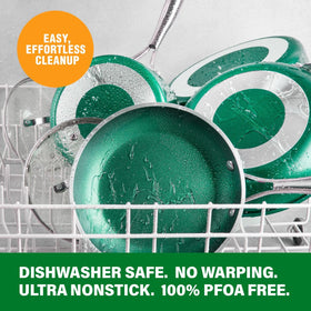 Granitestone dishwasher-safe pan simplifies cleanup after cooking