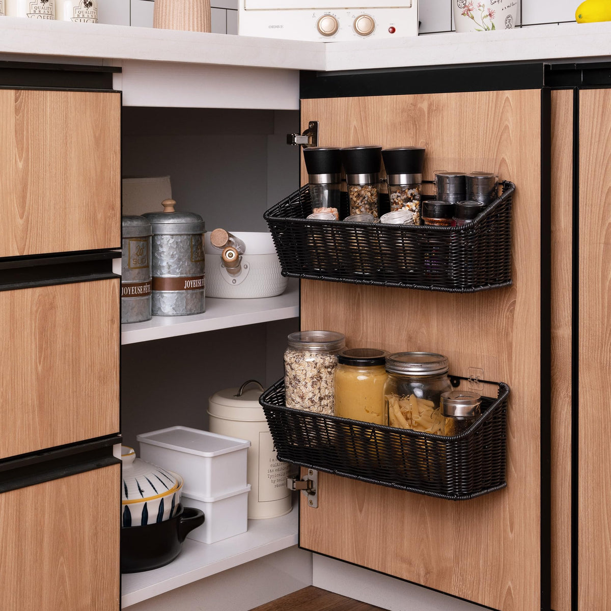 GRANNY SAYS durable polypropylene wicker resists rust and fits modern decor.