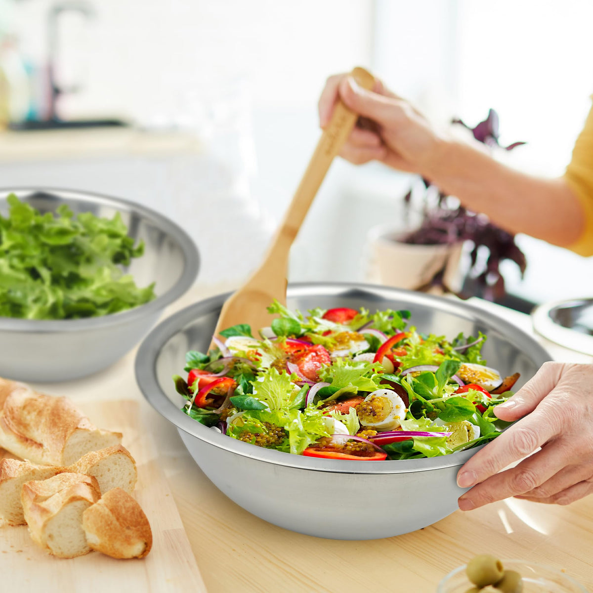 Great Credentials flat-base bowls stack easily for organized storage.
