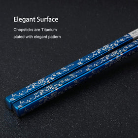Greatamzor chopsticks showing anti-slip line engraving at the tip for grip.