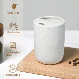 Greefun durable ceramic coffee tumbler 17oz ideal for hot beverages at home or office.