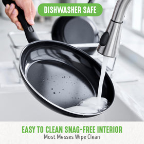 GreenLife wobble-free base distributes heat evenly during cooking