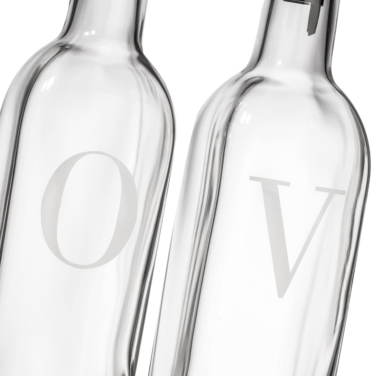 GreenOLIVE BPA-free spouts ensure safe pouring and minimal drips during use