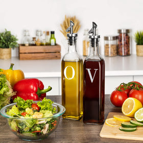 GreenOLIVE two-piece set for kitchen and table, blending style with practical pouring