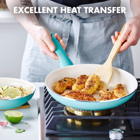 GreenPan Rio Thermolon coating close-up shows diamond-reinforced nonstick