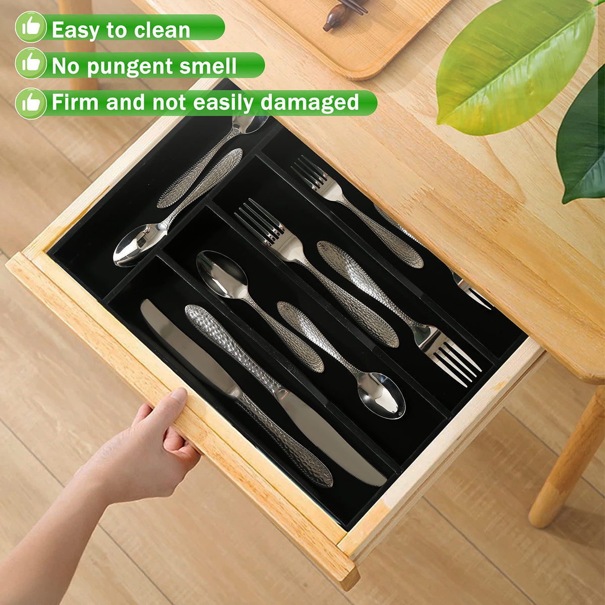 Greenual silverware tray with 5 compartments helps you sort cutlery efficiently.