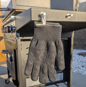 Grill Armor Gloves suitable for indoor and outdoor use in kitchens and grills.
