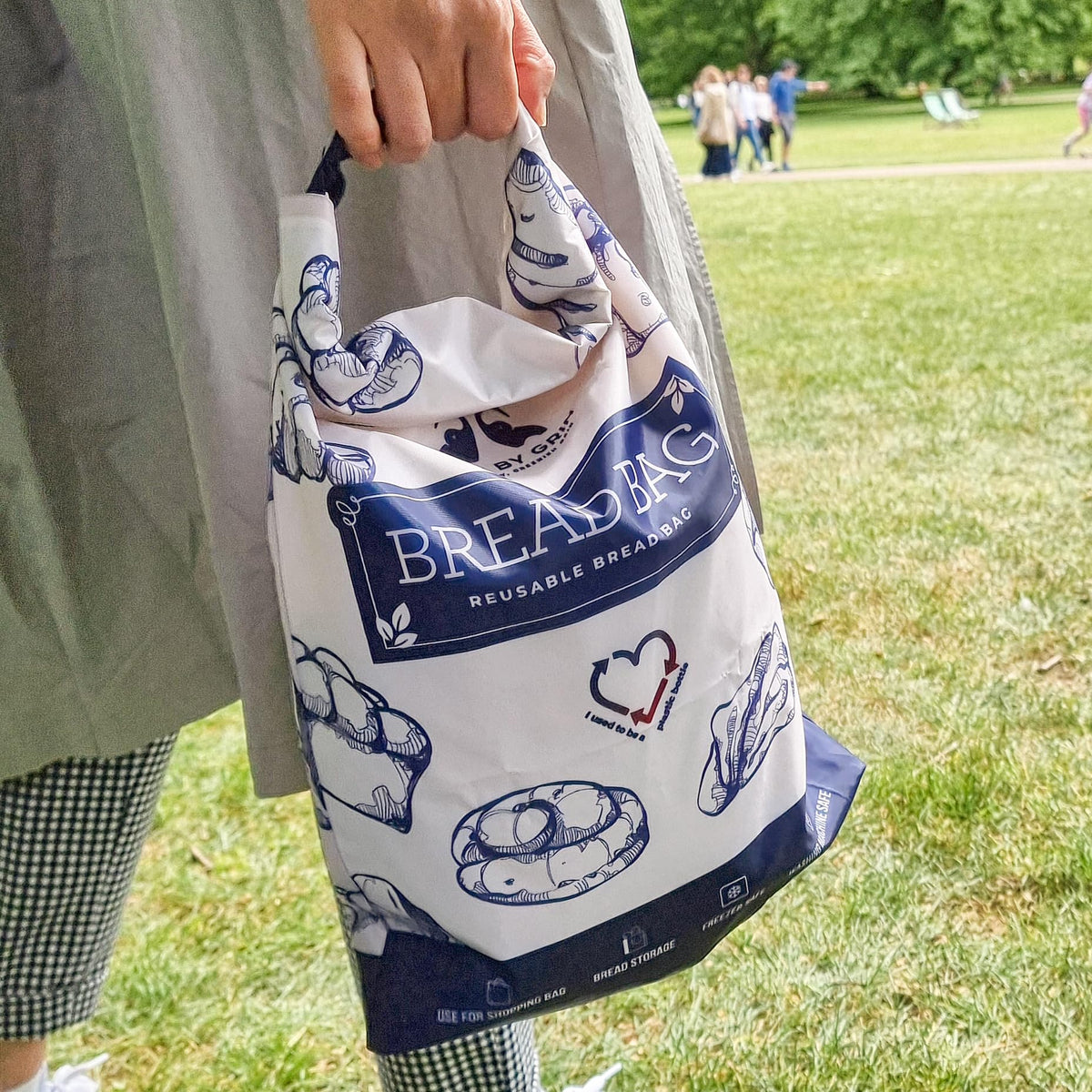 GRIN BY GRIN bread bags used as shopping bags for groceries