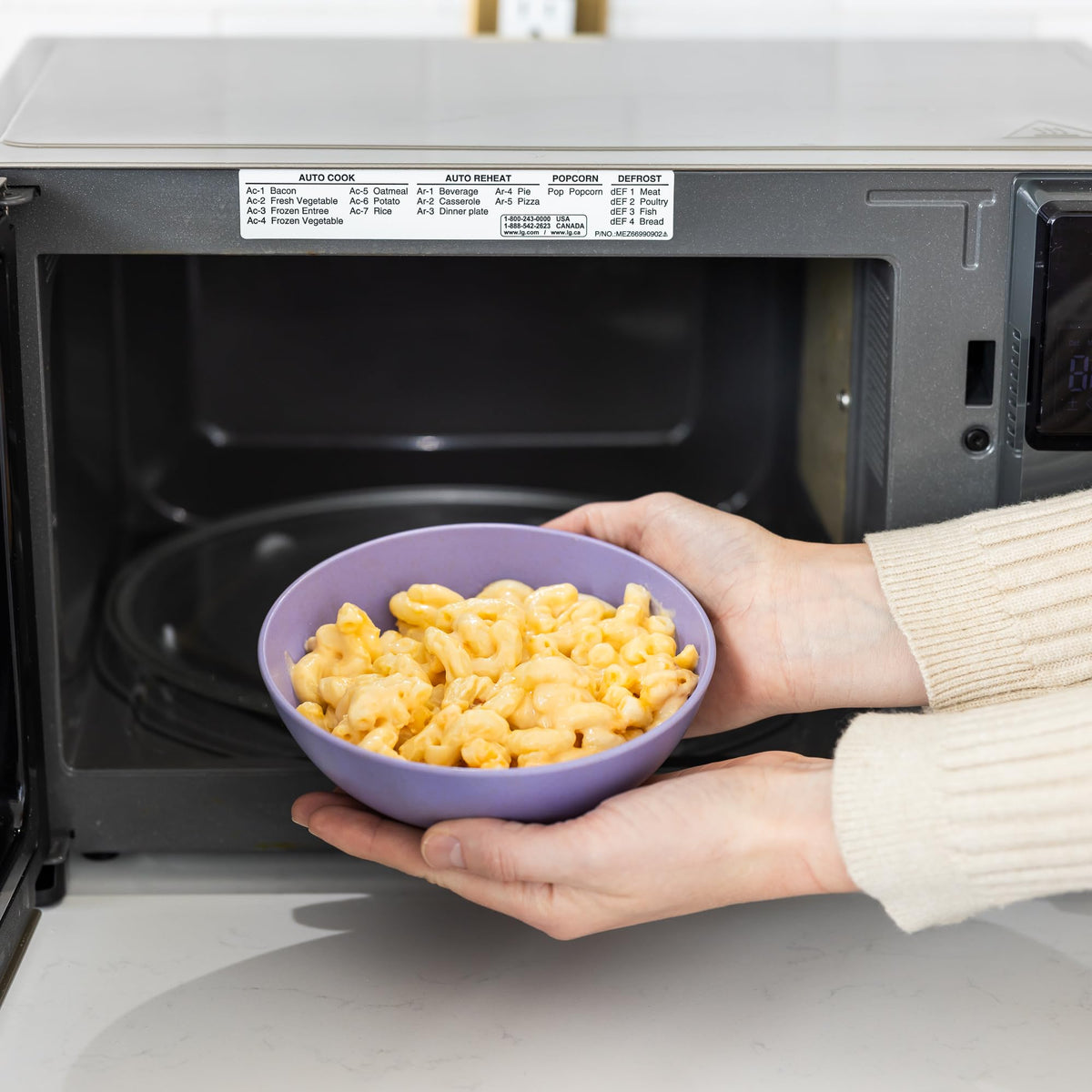 Grow Forward Dishwasher-Safe Kids Dinnerware – easy cleanup after crowded mealtimes.