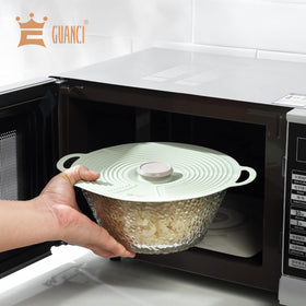 GUANCI silicone lid on 6-inch container for quick storage seal