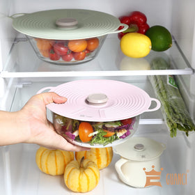 GUANCI silicone lid on 8-inch pot covers preventing simmer splashes