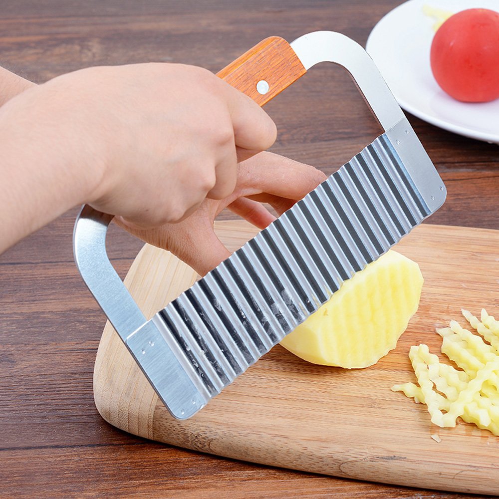 Guardians Crinkle Chopper wooden handle delivers comfortable grip during prep