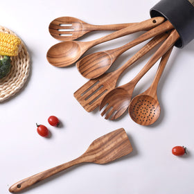 Gudamaye wooden spatula and turner with long handle for precise turning