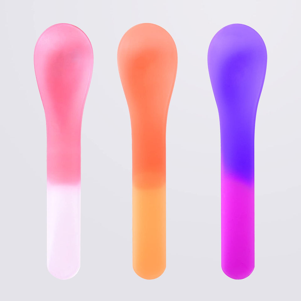 Gugowin color-changing ice cream spoons in a 30-pack display for parties