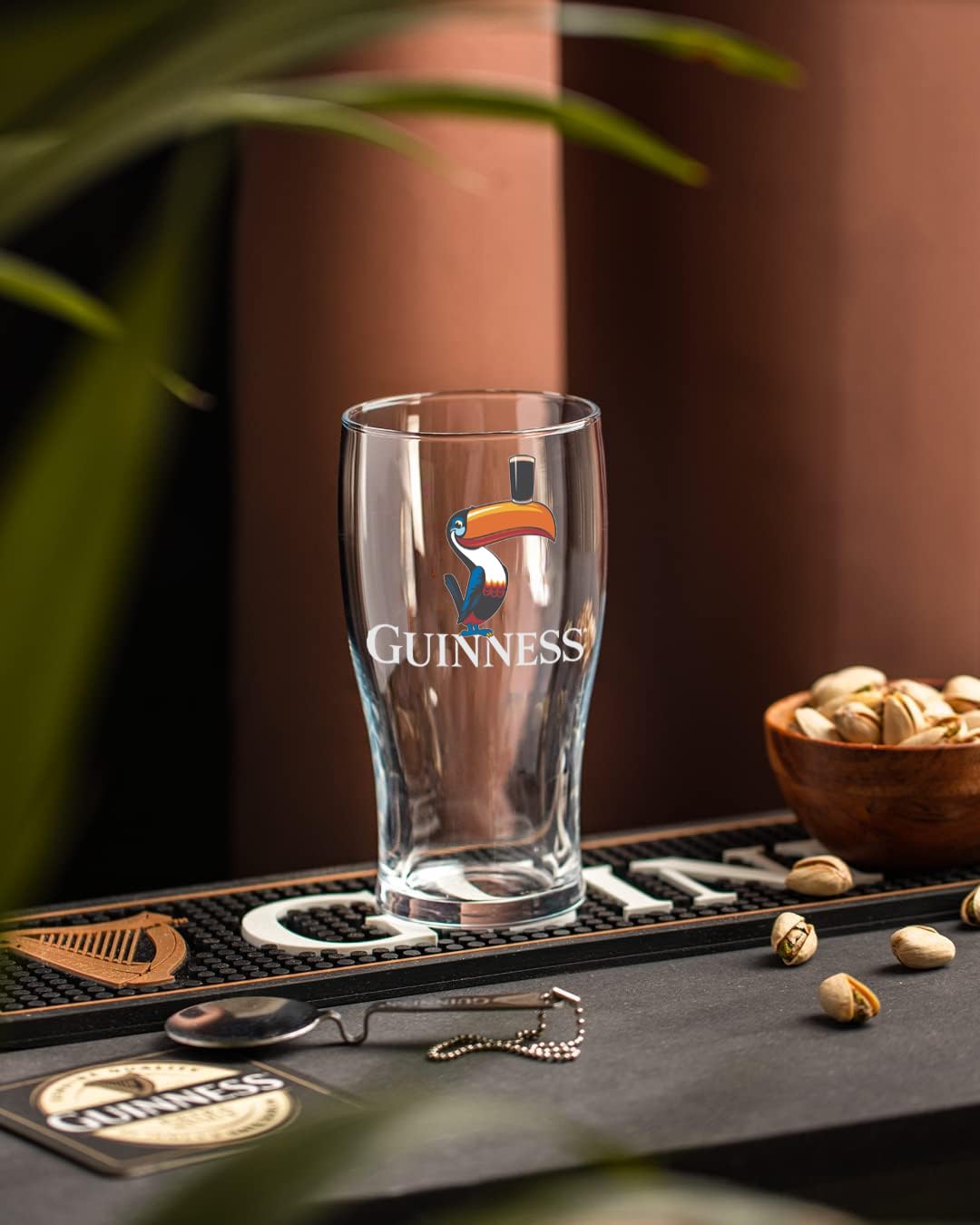 Guinness logo Toucan design glass, ideal for St Patrick's Day gifting.