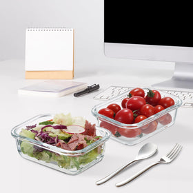 GULFLIN stackable design reduces cabinet clutter and organizes meals.