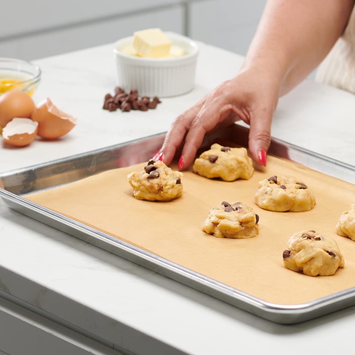 GUSTO oven-safe parchment paper resists high heat for even browning