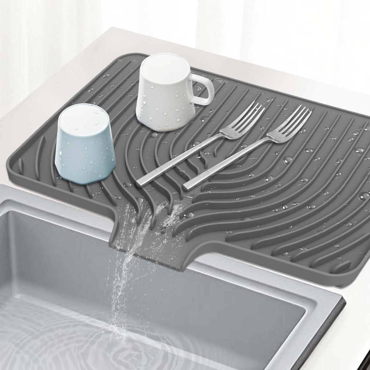 GUUKIN dish drying mat top view highlights compact size for efficient counter space.