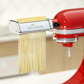 Durable stainless steel design from GVODE stands up to long-term home pasta making.