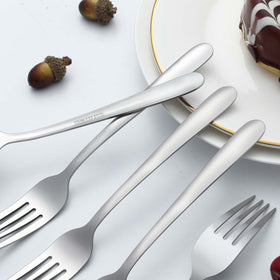 Gymdin dishwasher-safe dinner forks for easy cleanup after meals.