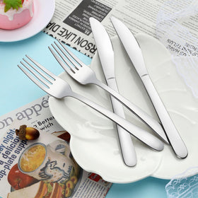 Gymdin dishwasher-safe flatware for quick cleanup after family meals.