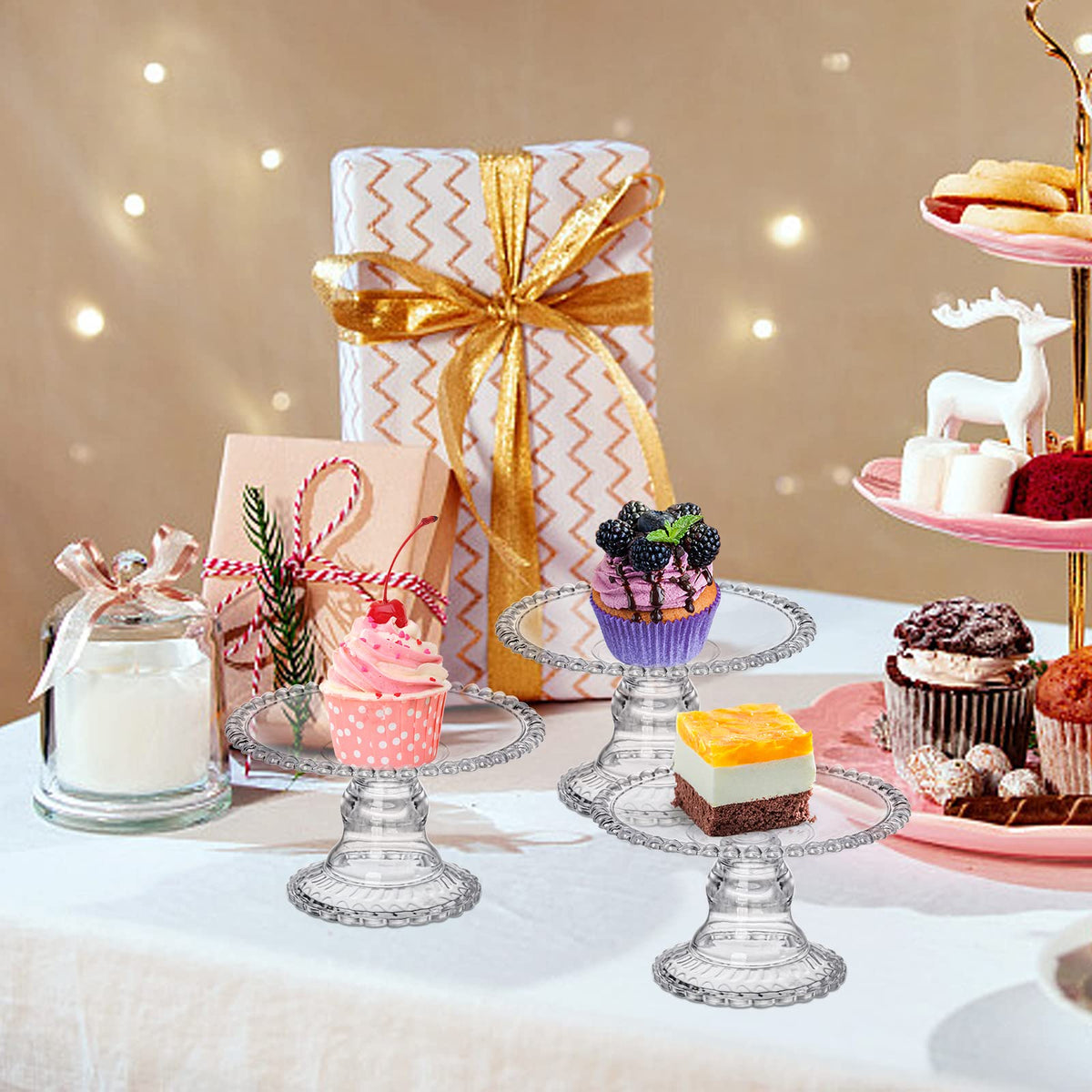 Hacaroa disposable or reusable cupcake plates offer versatile use for events.