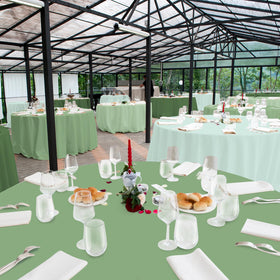 Hallswl 12-pack round tablecloths enables quick setup.