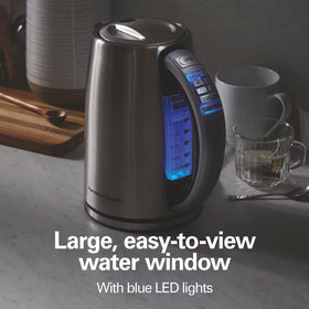 Hamilton Beach 41020R cordless base enables easy serving from any angle