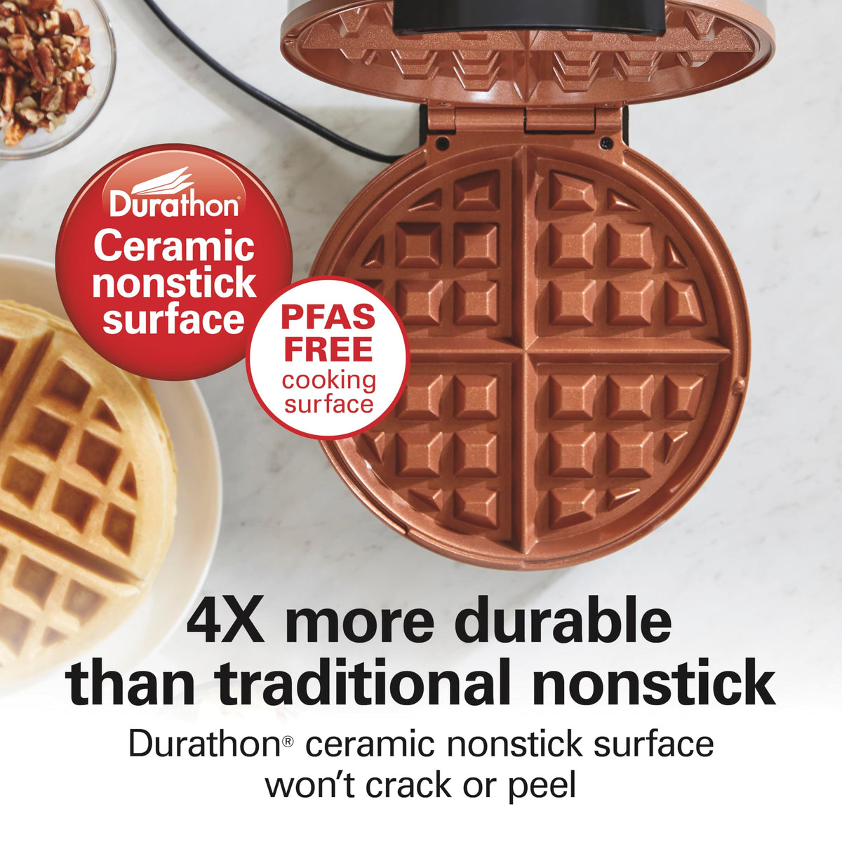 Indicator lights on Hamilton Beach waffle maker guiding preheat and ready status